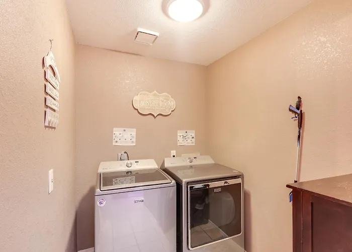 Holiday home Cozy Havasu - Pool And Hot Tub *