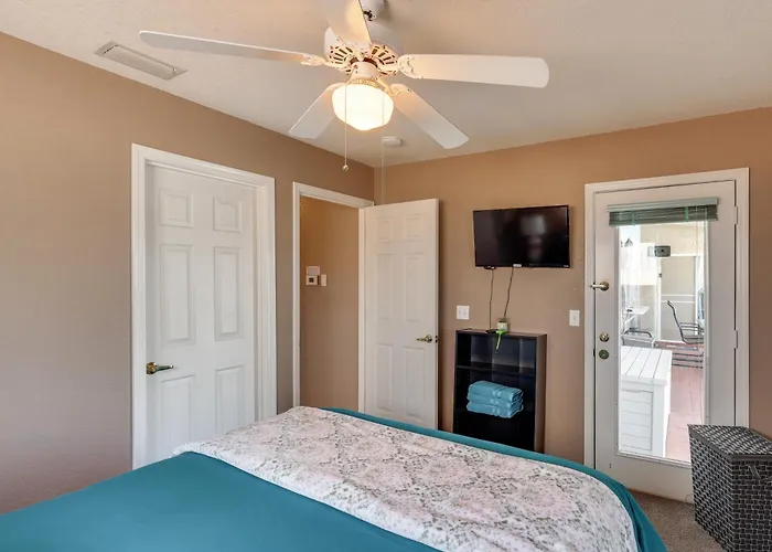 Cozy Havasu - Pool And Hot Tub Holiday home